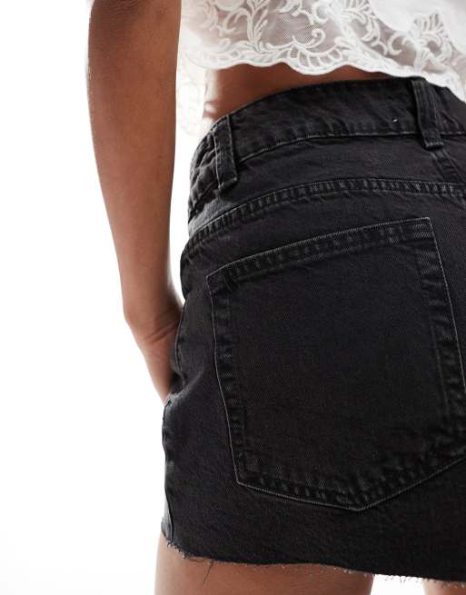 ASOS DESIGN denim relaxed short in wash black