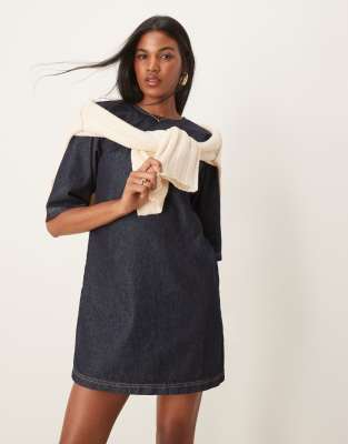 denim shift dress in indigo-Blue