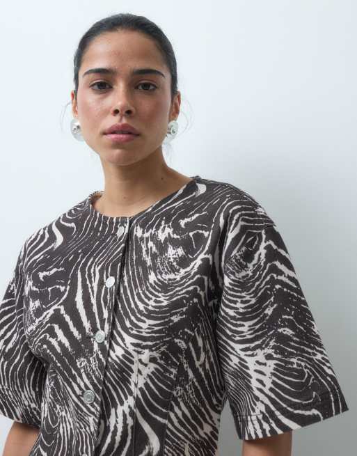 ASOS DESIGN denim skjorte med indsnøring i zebra-print som del af sæt, 3 af 4