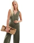 [ASOS DESIGN] ASOS DESIGN denim sleeveless loose jumpsuit in khaki wash-Green 6 KHAKI