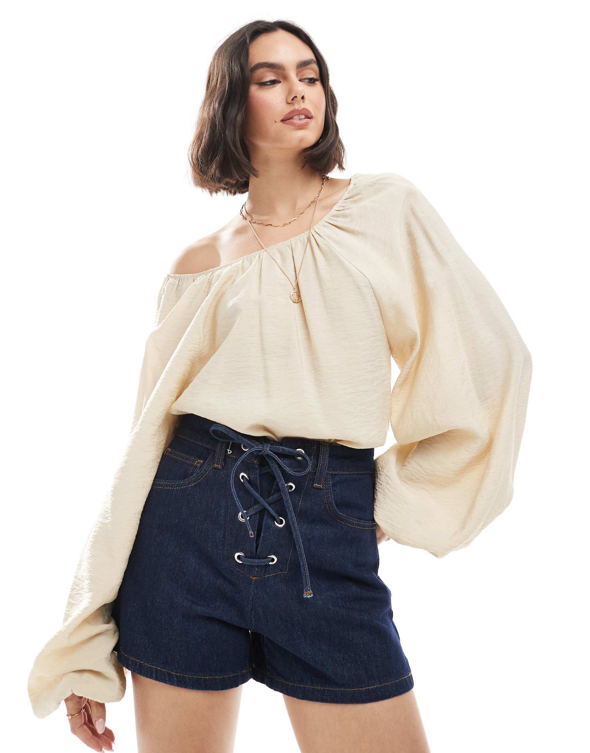 asos design denim tie front shorts in indigo