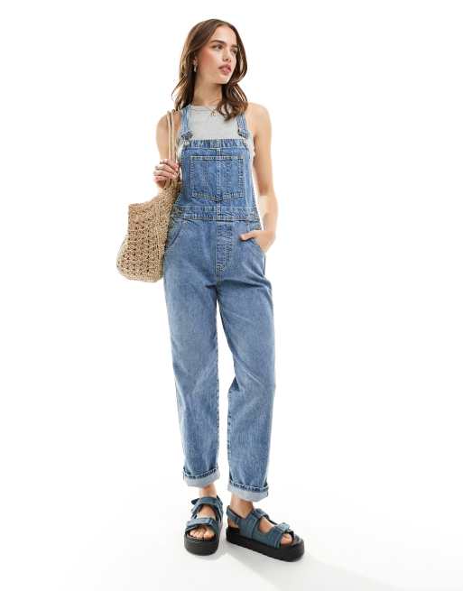 ASOS DESIGN - Denim tuinbroek in middenblauw
