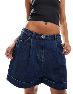ASOS DESIGN denim turn up pleated short in indigo - view 1