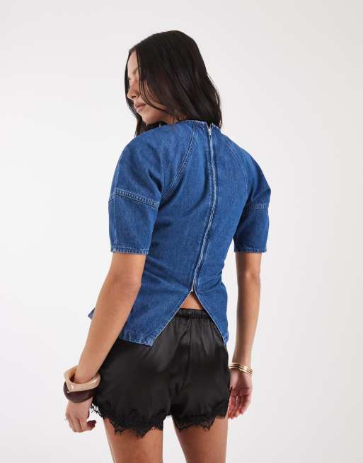 ASOS DESIGN denimtopp med markerad midja och kokongärmar i mellanblå tvätt, 4 av 4