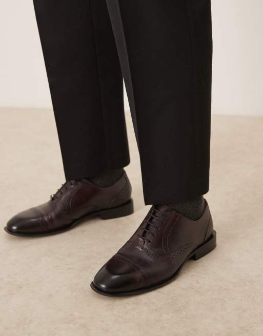 ASOS DESIGN – Derby-Schuhe zum Schnüren aus Leder in Burgunderrot, 3 von 4