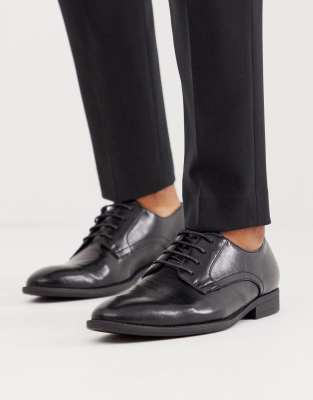 faux leather black shoes