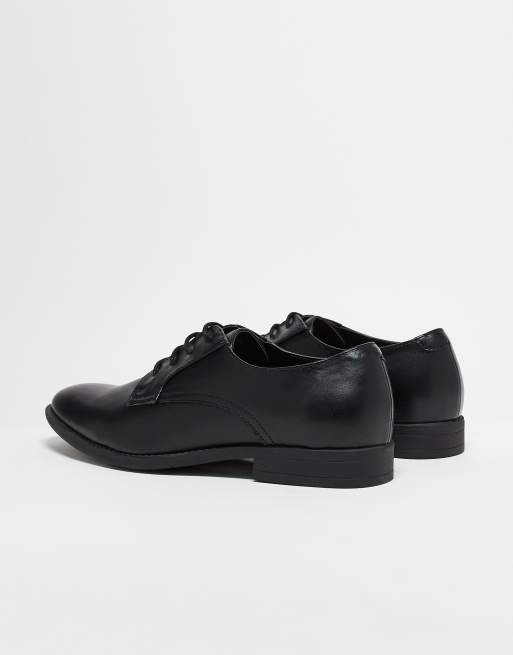 ASOS DESIGN derby shoes in black faux leather, 4 of 5