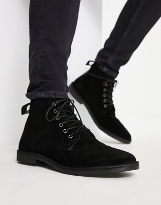 Chaussures, bottes et baskets Desert boots en daim avec détail en cuir - Noir