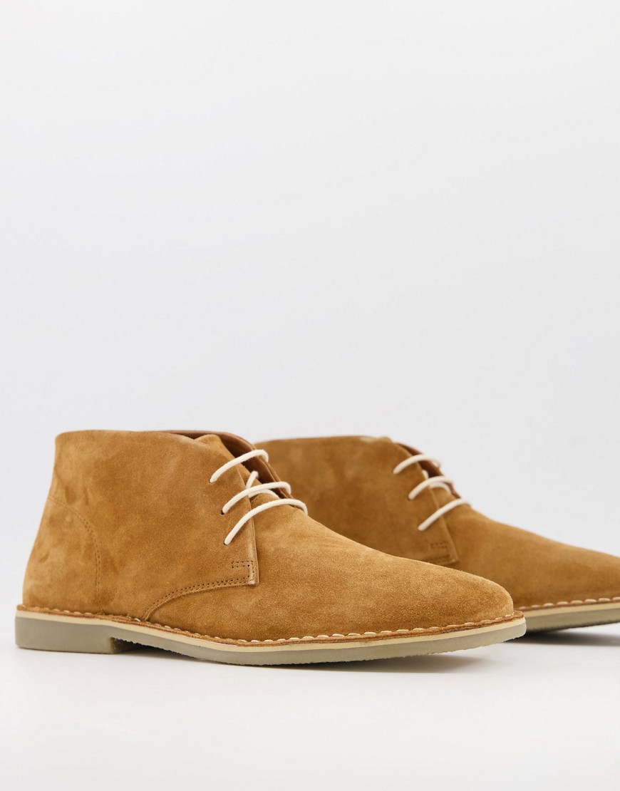 ASOS DESIGN desert boots in tan suede-Brown