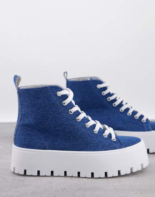 ASOS DESIGN – Detra – Knöchelhohe Sneaker in Jeansblau mit dicker Sohle