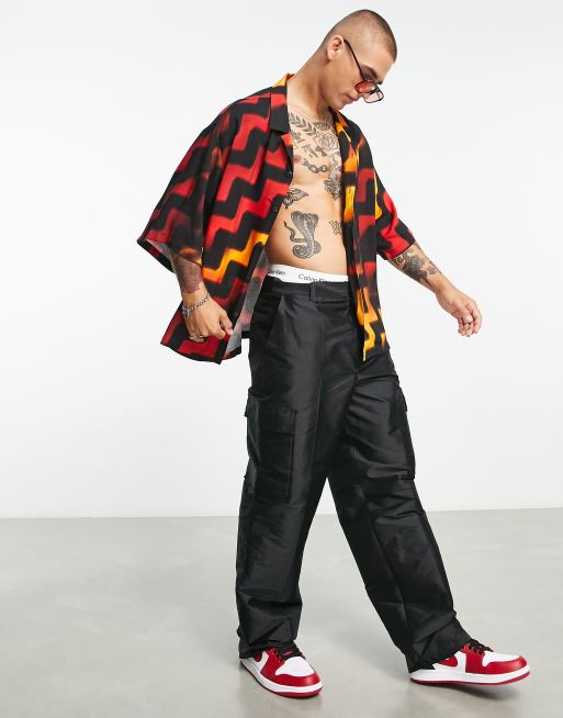 ASOS DESIGN – Diagonal sicksackrandig skjorta i oversize med sänkt axelsöm och platt krage, 4 av 4