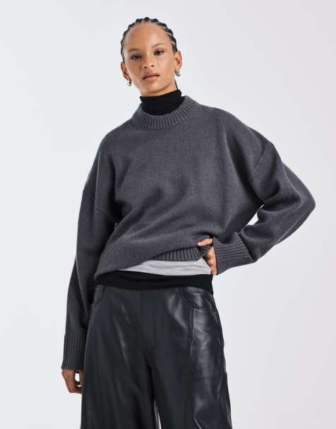 ASOS DESIGN – Dicker Pullover aus hochwertiger Lammwolle in Anthrazit mit geschwungenem Saum - view 1