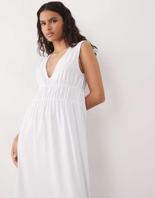 ASOS DESIGN - Diepuitgesneden maxi jurk met gerimpeld lijfje in wit, 2 van 4