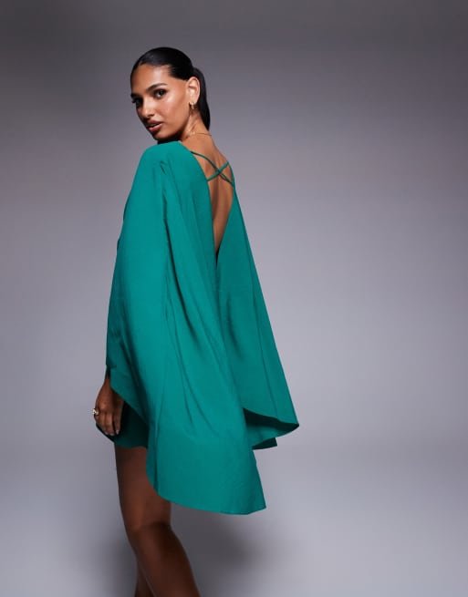 ASOS DESIGN - Diepuitgesneden playsuit met overdreven mouwen in groen, 3 van 4