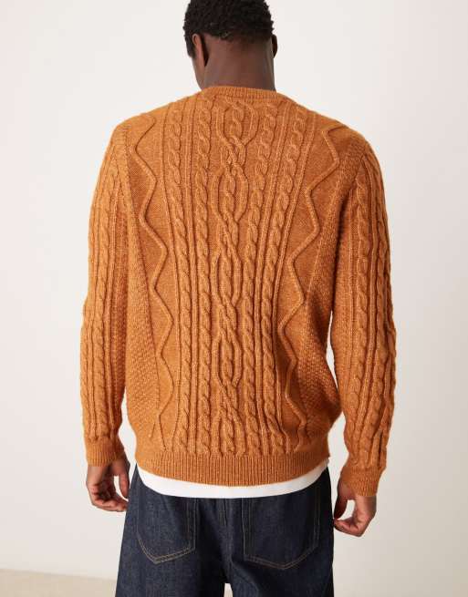 ASOS DESIGN - Dikke kabeltrui met ronde hals in lichtbruin, 2 van 4
