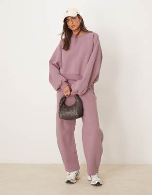 ASOS DESIGN – Dimrosa set med mjukisbyxor och sweatshirt med ballongärmar - view 1