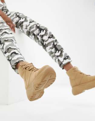 tan chunky trainers