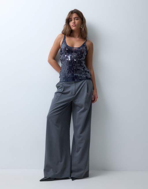ASOS DESIGN disc scatter sequin scoop neck sleeveless top in midnight, 3 of 4