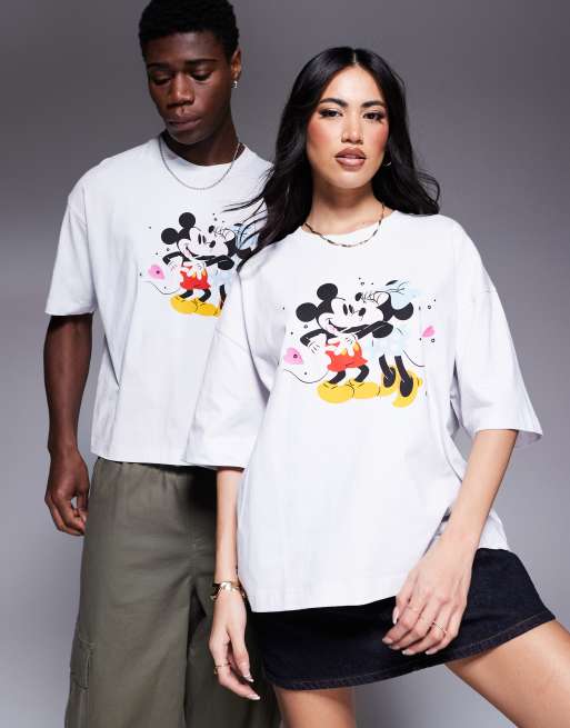 ASOS DESIGN – Disney – Biały T-shirt unisex o pudełkowym kroju oversize z nadrukiem z Myszkami Miki i Minnie i serduszkami
