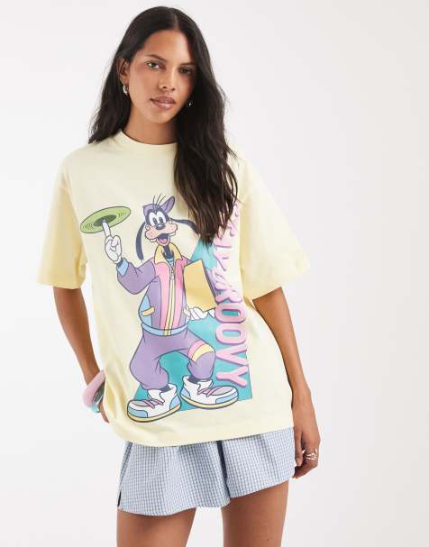 ASOS DESIGN Disney camiseta oversize con estampado Goofy stay groovy en amarillo mantequilla - view 1