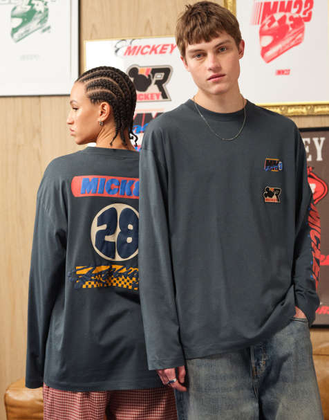 ASOS DESIGN – Disney – Ciemnozielony T-shirt oversize z długim rękawem i nadrukiem z motywem Myszki Miki - view 1
