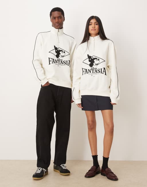 ASOS DESIGN – Disney Fantasia – Lässiger Pullover in Weiß mit 1/4-Reißverschluss und Mickey-Mouse-Stickerei, 2 von 4