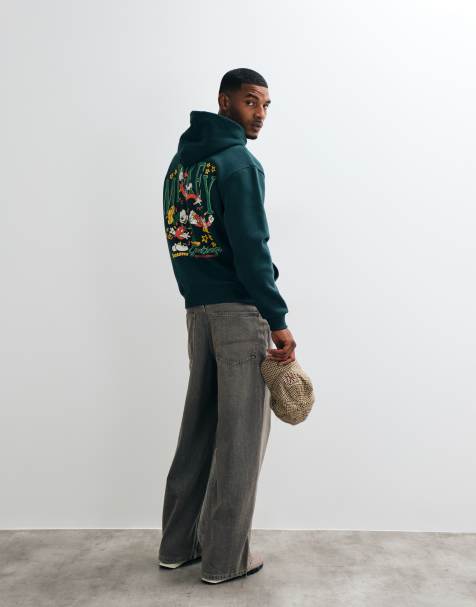 ASOS DESIGN Disney felpa con cappuccio comoda con stampa natalizia di Mickey Mouse in Pine Grove - view 1