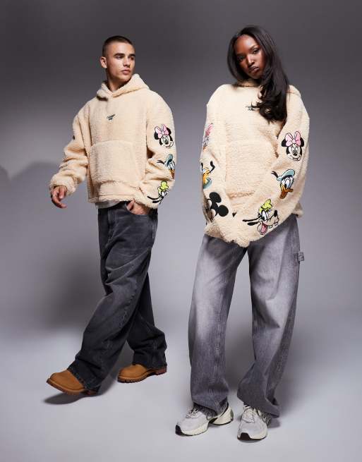 ASOS DESIGN - Disney - Felpa con cappuccio unisex squadrata in pile borg beige con ricamo 