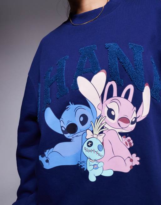 ASOS DESIGN - Disney - Felpa unisex oversize blu navy con stampa bouclé di Stitch e Angel, 3 di 4