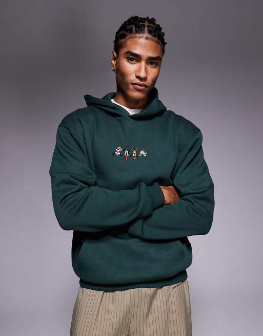 ASOS DESIGN - Disney - Jul - Afslappet mørkegrøn hættetrøje med 'Mickey & Friends'-print, 3 af 4