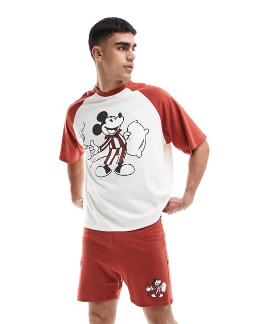 ASOS DESIGN – Disney – Kurzes Pyjama-Set in Rot mit Micky-Maus-Motiv und Raglanärmeln