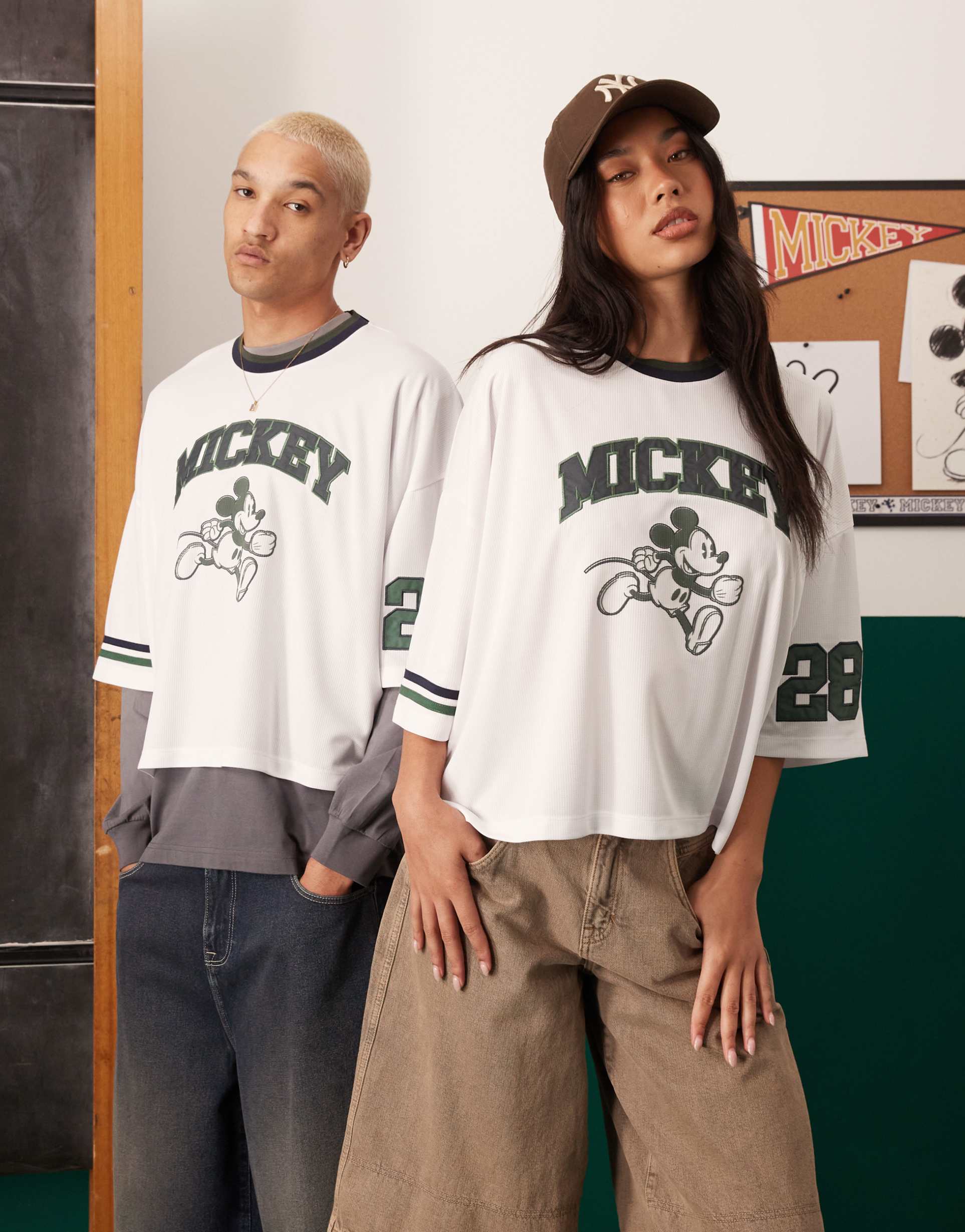 asos design disney oversized cropped t-shirt with mickey mouse print in white