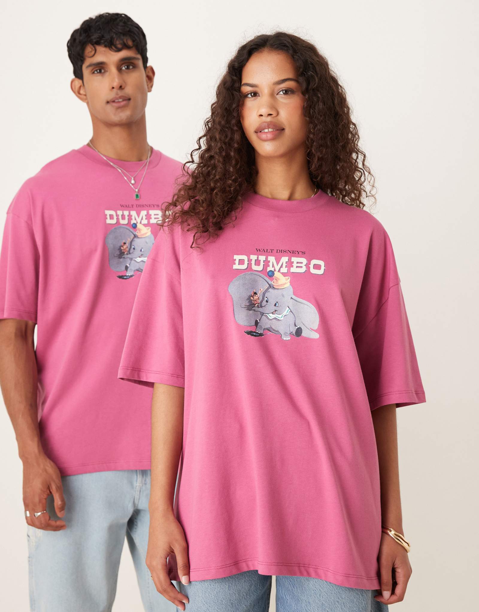 Футболка оверсайз от ASOS DESIGN Disney с принтом Дамбо розового цвета
