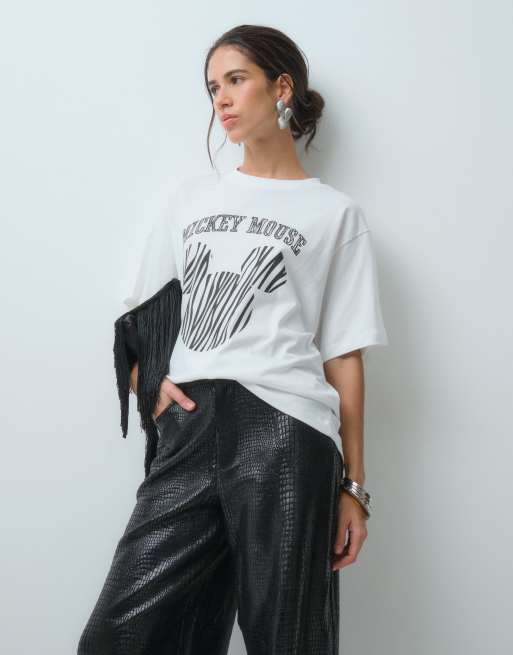 ASOS DESIGN Disney oversized t-shirt with zebra Mickey Mouse print in white, 5 of 5