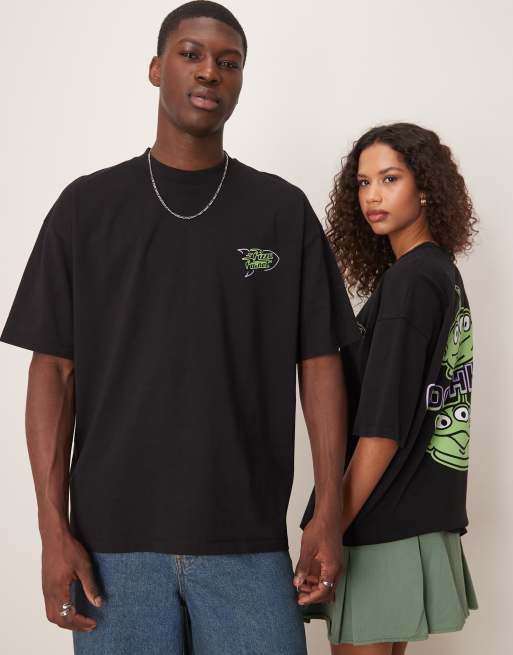ASOS DESIGN Disney Pixar unisex oversized t-shirt with Toy Story Alien prints in black, 2 of 4
