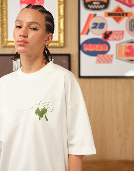 ASOS DESIGN Disney racing oversized t-shirt with Mickey & friends in off white, 3 of 5