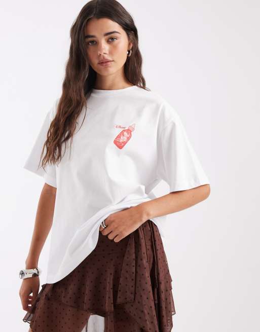 ASOS DESIGN Disney T-shirt con stampa Donald Duck hot stuff e ricamo, bianca, 4 di 4