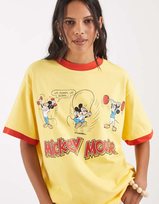 ASOS DESIGN Disney T-shirt oversize con bordi a contrasto e stampa Mickey Mouse exercise gialla, 3 di 4