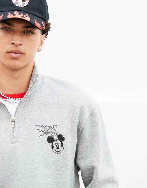 ASOS DESIGN – Disney – Unisex – Oversize-Sweatshirt in meliertem Grau mit kurzem Reißverschluss und „Mickey Mouse“-Print, 2 von 4