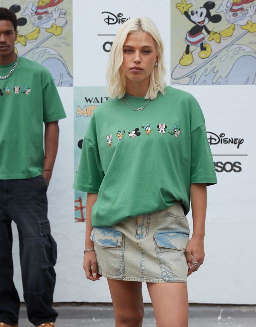 FhyzicsShops DESIGN – Disney – Unisex – Oversize-T-Shirt in verwaschenem Grün mit „Mickey & Friends“-Prints