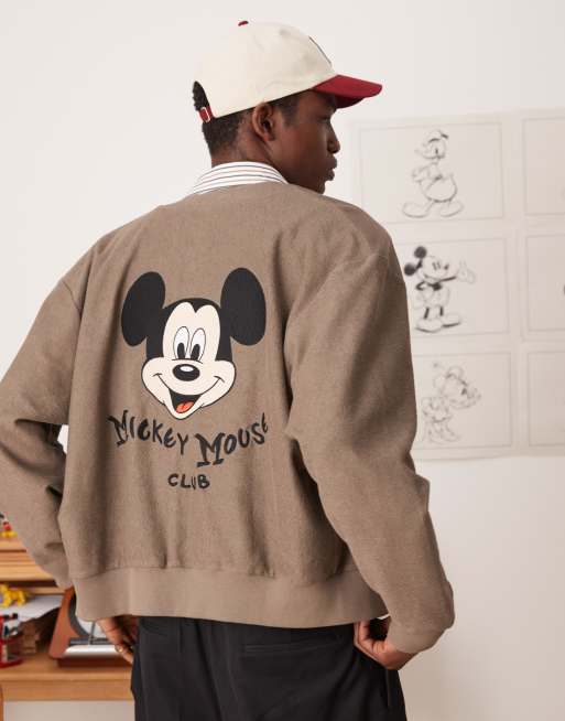 ASOS DESIGN – Disney – Unisex-Strickjacke aus Reverse-Loopback-Jersey in Braun mit Oversize-Schnitt und „Mickey Mouse“-Prints, 3 von 4
