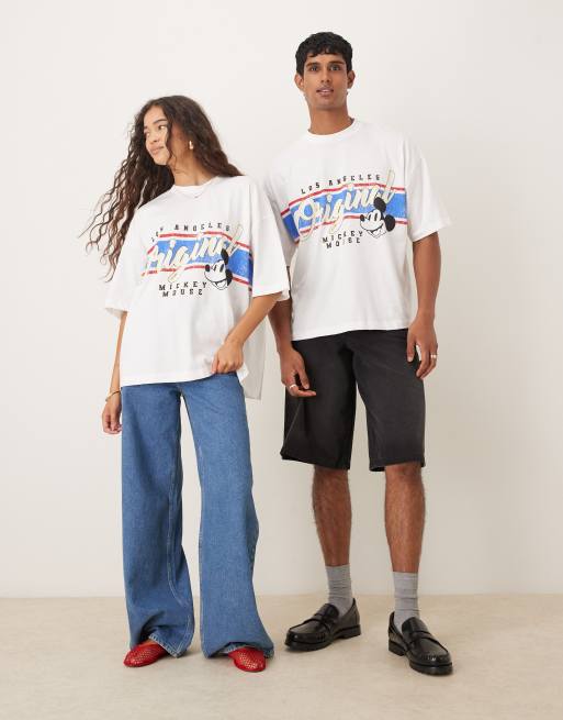 ASOS DESIGN – Disney – Unisex-T-Shirt in Weiß mit „Mickey Mouse“-Print und Oversize-Schnitt, 4 von 4