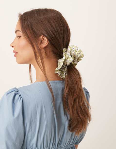 ASOS DESIGN ditsy floral print scrunchie in cream - view 1