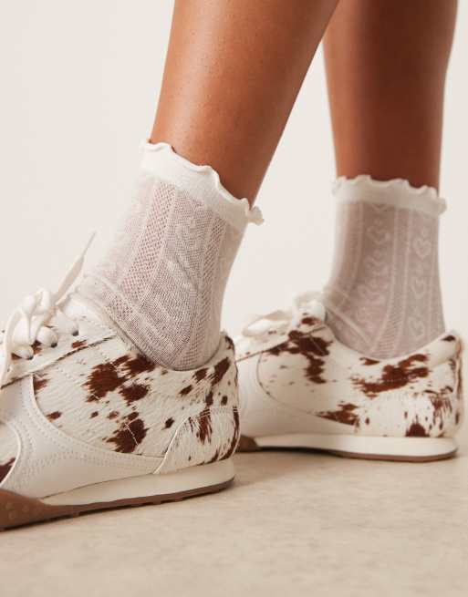 ASOS DESIGN – Dive – Sneaker zum Schnüren aus hochwertigem Leder mit Rehfellmuster, 4 von 5