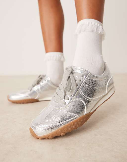 ASOS DESIGN - Dive - Sneakers met veters in zilver, 3 van 5