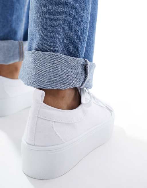ASOS DESIGN - Divide - Sneakers met veters en plateauzool in wit, 5 van 5