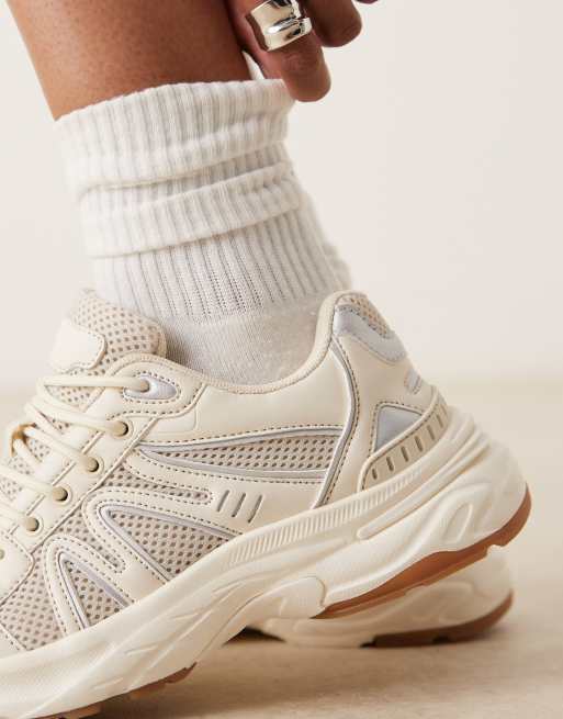 ASOS DESIGN – Divine – Naturvita träningsskor med snörning, 3 av 5