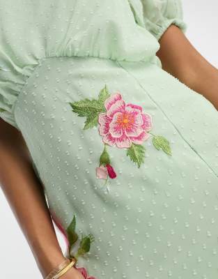 woven patty embroidery open back tea dress