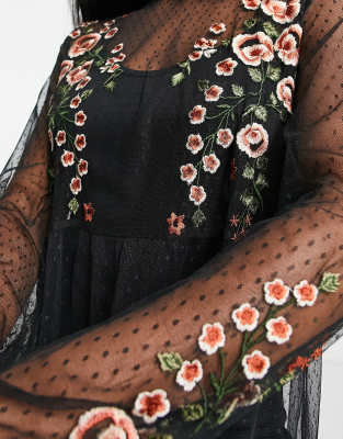 floral embroidered dobby mesh flutter sleeve maxi dress Ever-Pretty Floral Print Flutter Sleeve Side Split Maxi Formal Dress main image 0