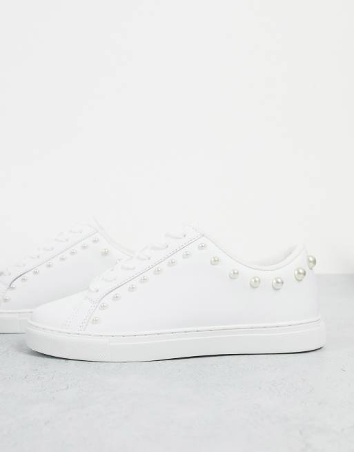 ASOS DESIGN - Dollar - Sneakers met vetersluiting en imitatieparels in wit